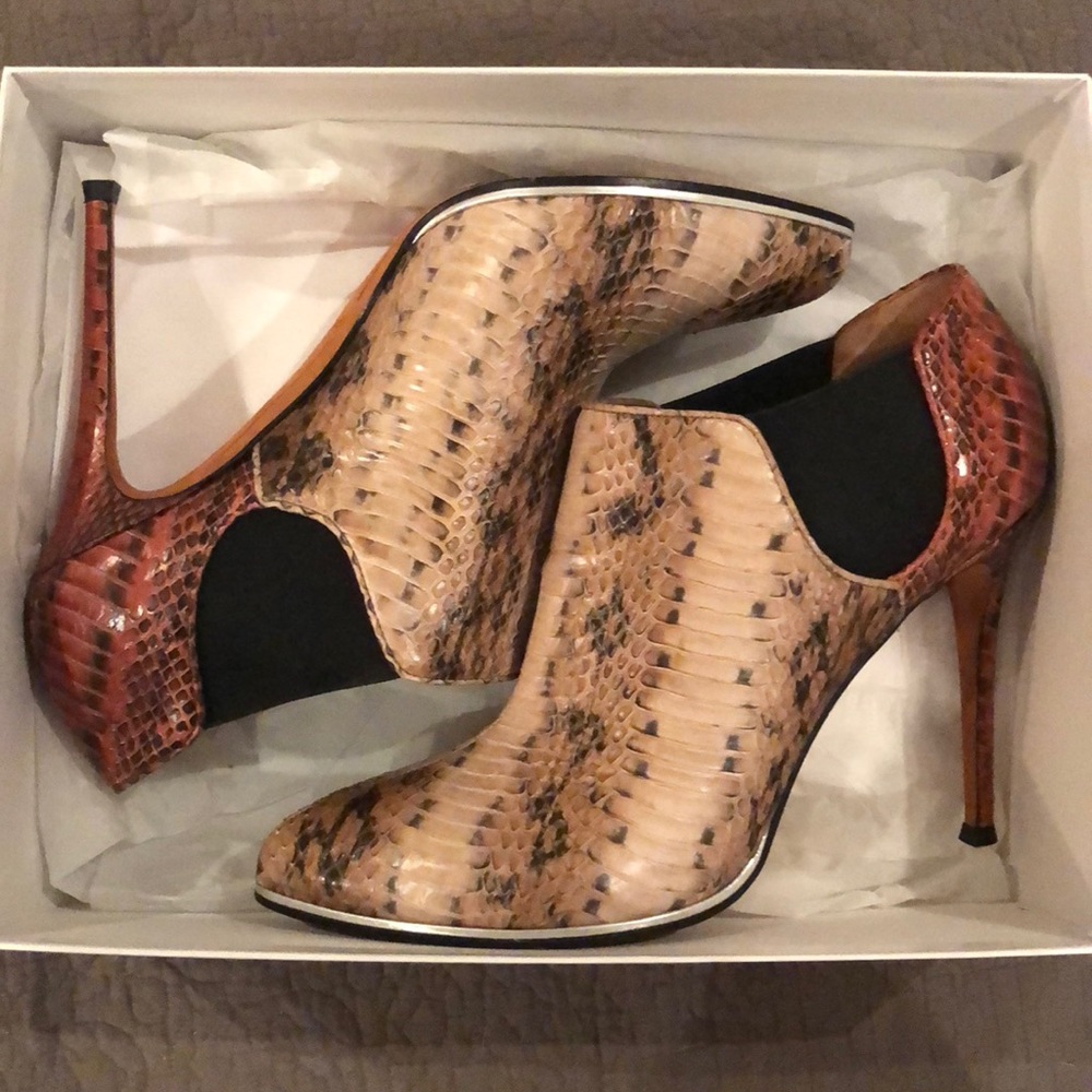 Givenchy snakeskin booties size eu 39.5/us 9.5